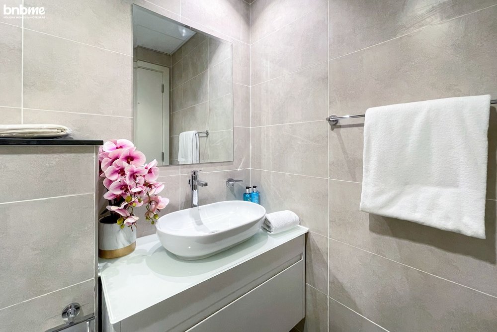 Дубай: ST-Carson Tower B-2716 by bnbme homes