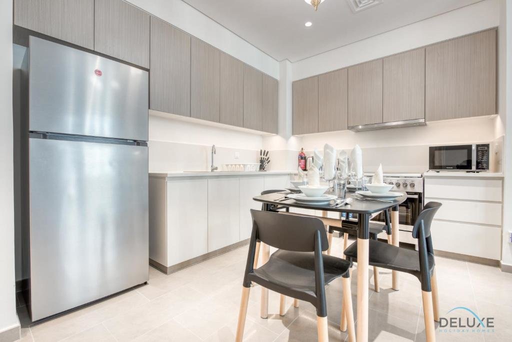 Дубай: Adorable 2BR at Park Heights Dubai Hills by Deluxe Holiday Homes