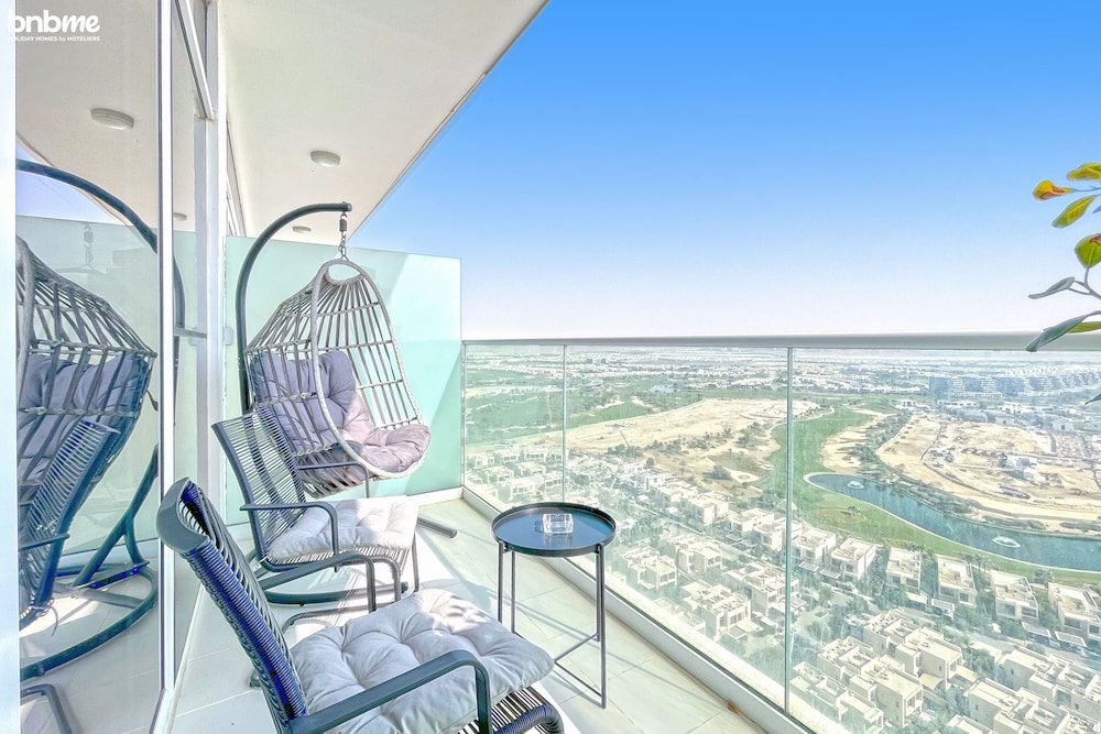 Дубай: ST-Carson Tower-2807 by bnbme homes
