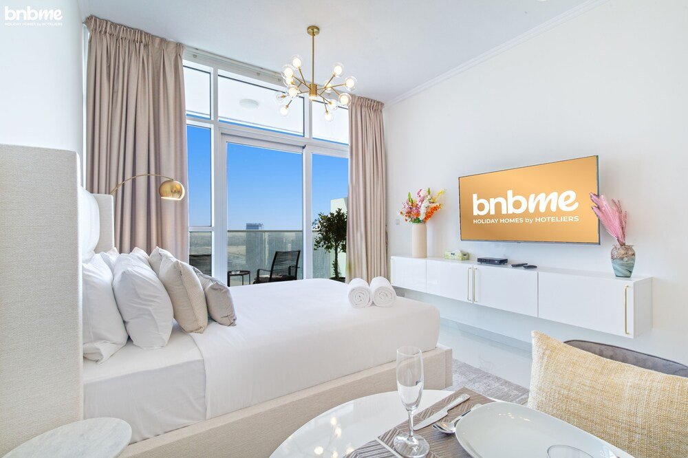 Дубай: ST-Carson Tower-2807 by bnbme homes
