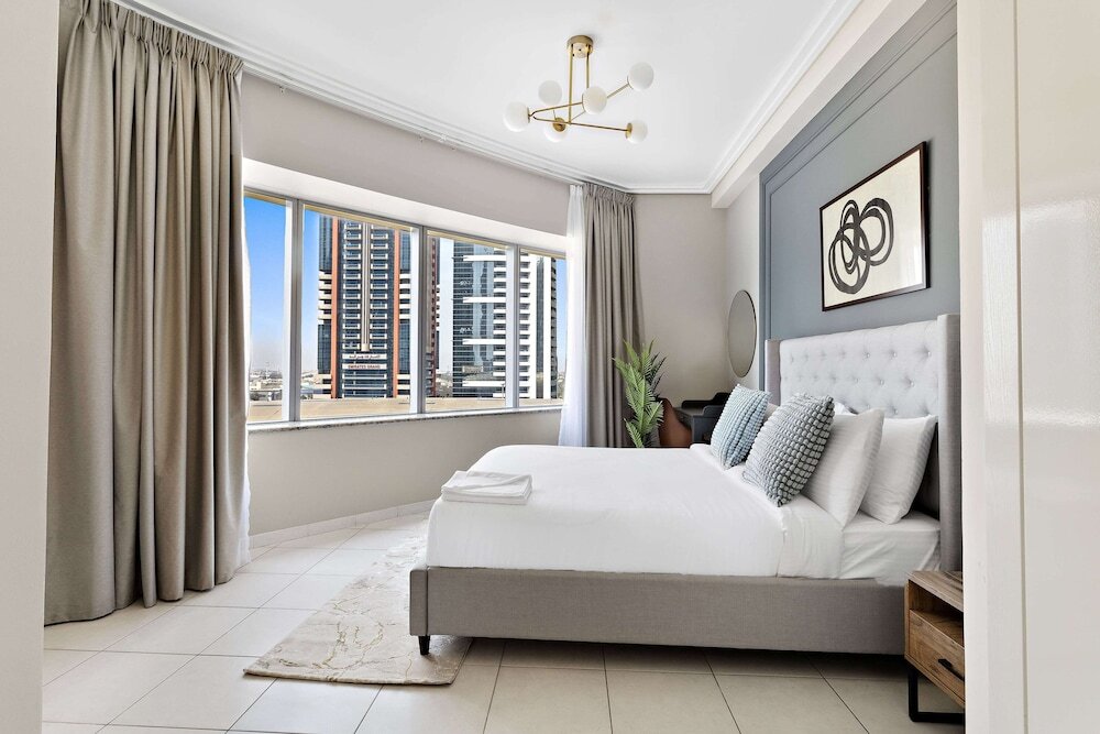Дубай: Silkhaus 21st Century, DIFC Dubai