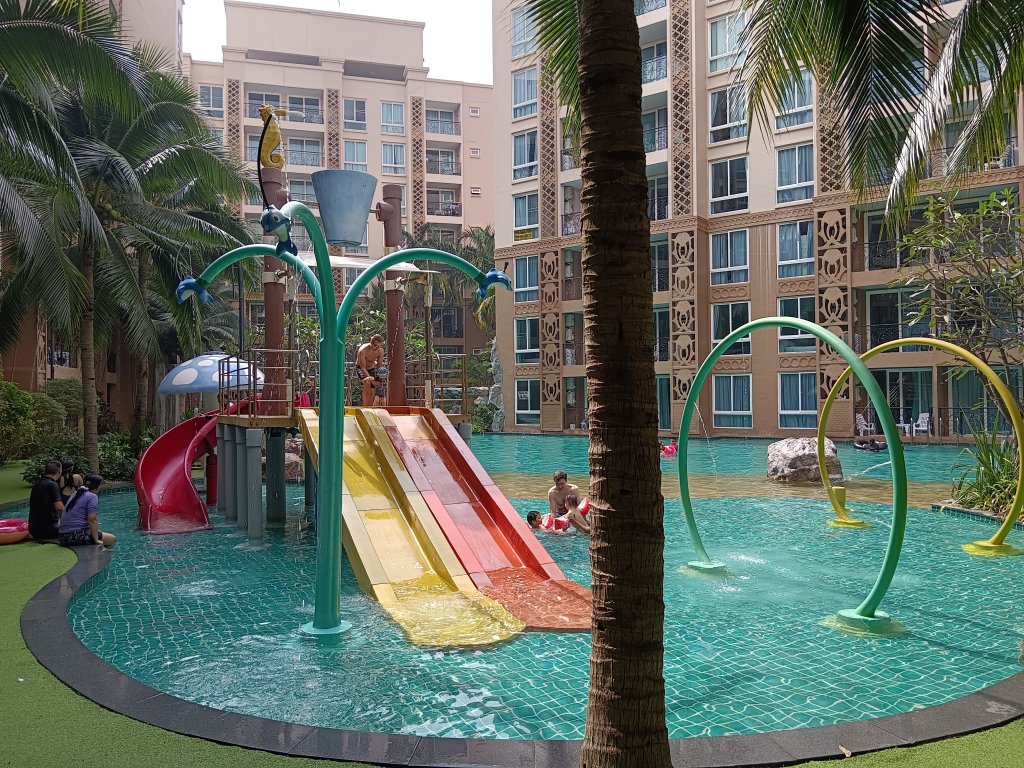 Паттайя: Апартаменты Atlantis Condo Resort Pattaya