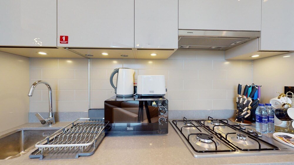 Дубай: Primestay - Sobha Waves 2BR in Al Meydan