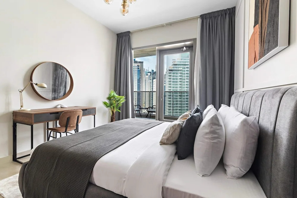 Дубай: Silkhaus Sparkle, Dubai Marina