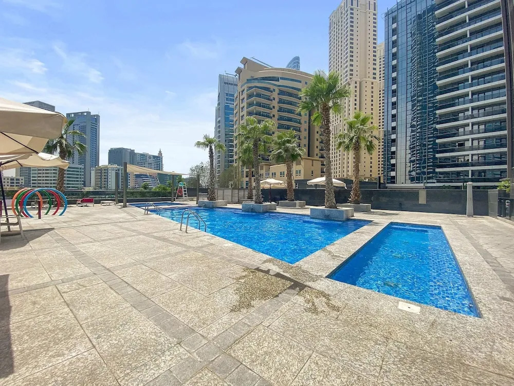Дубай: Silkhaus Sparkle, Dubai Marina