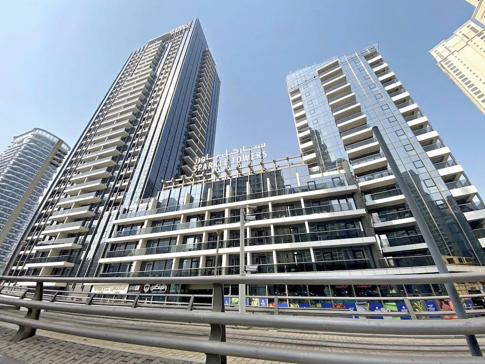 Дубай: Silkhaus Sparkle, Dubai Marina