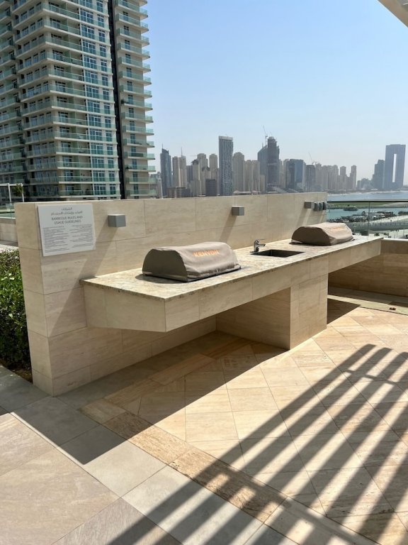 Дубай: Beach Vista Tower 2 1703