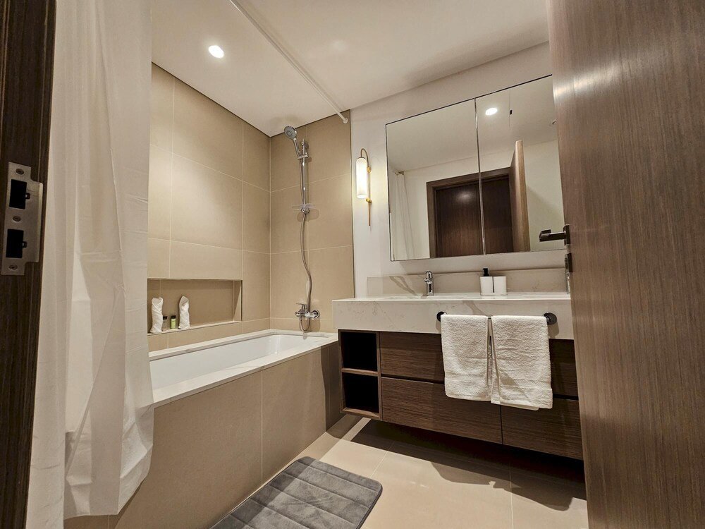 Дубай: City View Fully Furnished Apartment 2bhk