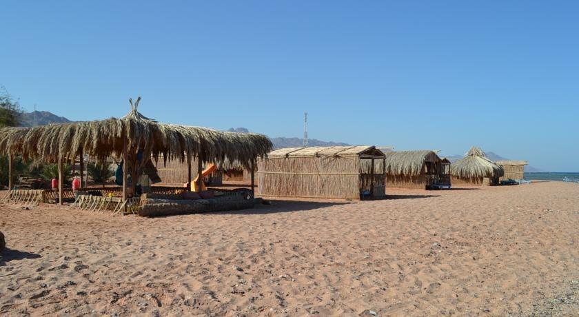Нувейба: Kum Kum Camp