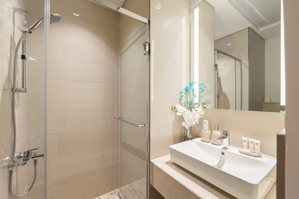 Дубай: Апартаменты Modern 1BR Dubai Skyline View JVC