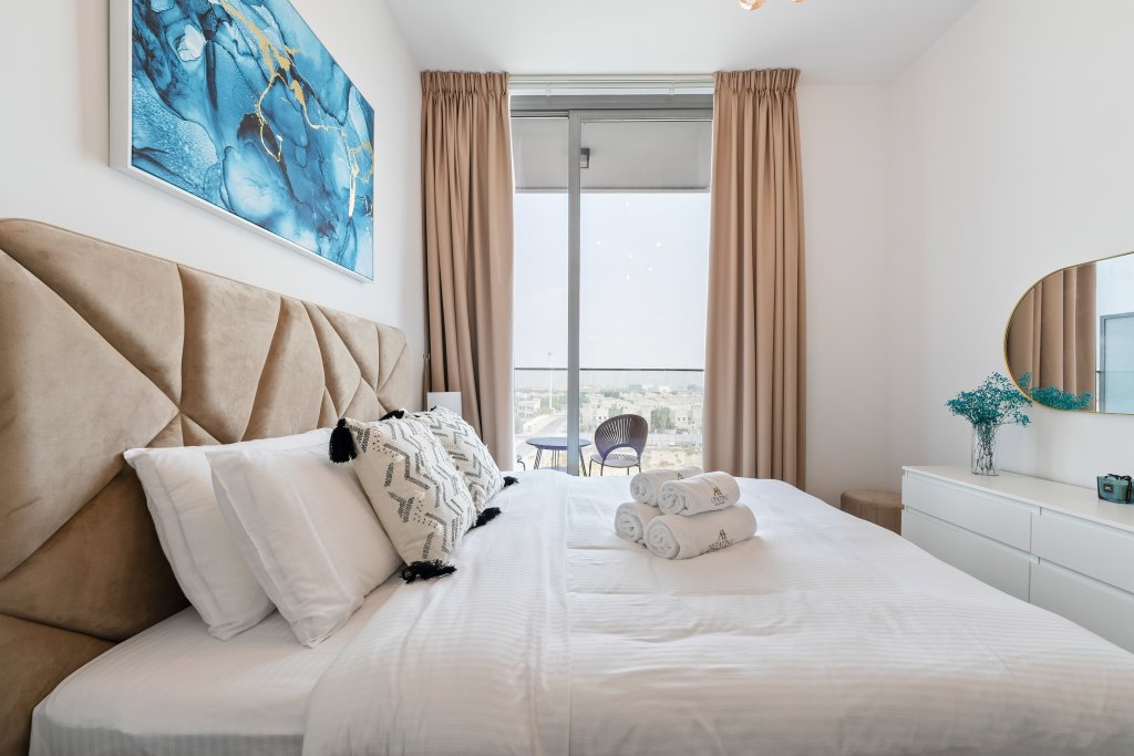 Дубай: Апартаменты Modern 1BR Dubai Skyline View JVC
