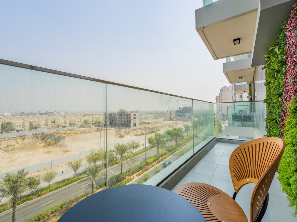 Дубай: Апартаменты Modern 1BR Dubai Skyline View JVC