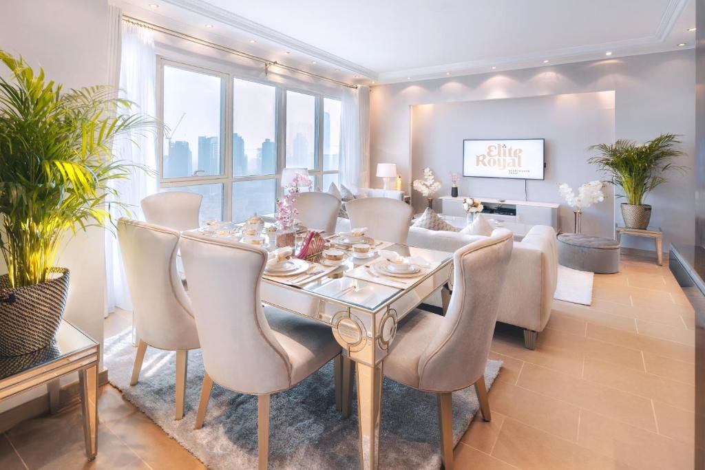 Дубай: Elite Royal Apartment - Panoramic Full Burj Khalifa, Fountain & Skyline View - ACed direct connection to Dubai Mall - Governor