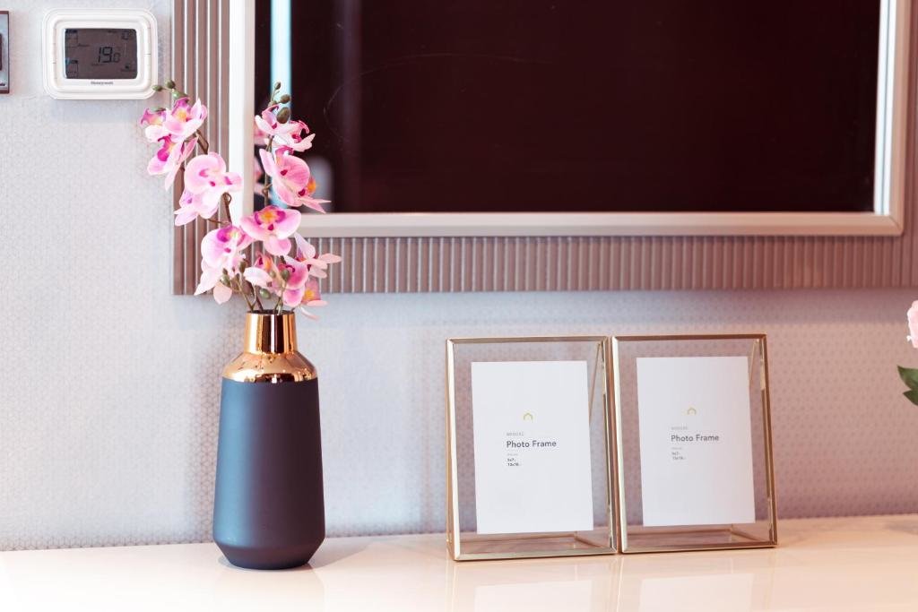 Дубай: Elite Royal Apartment - Panoramic Full Burj Khalifa, Fountain & Skyline View - ACed direct connection to Dubai Mall - Governor