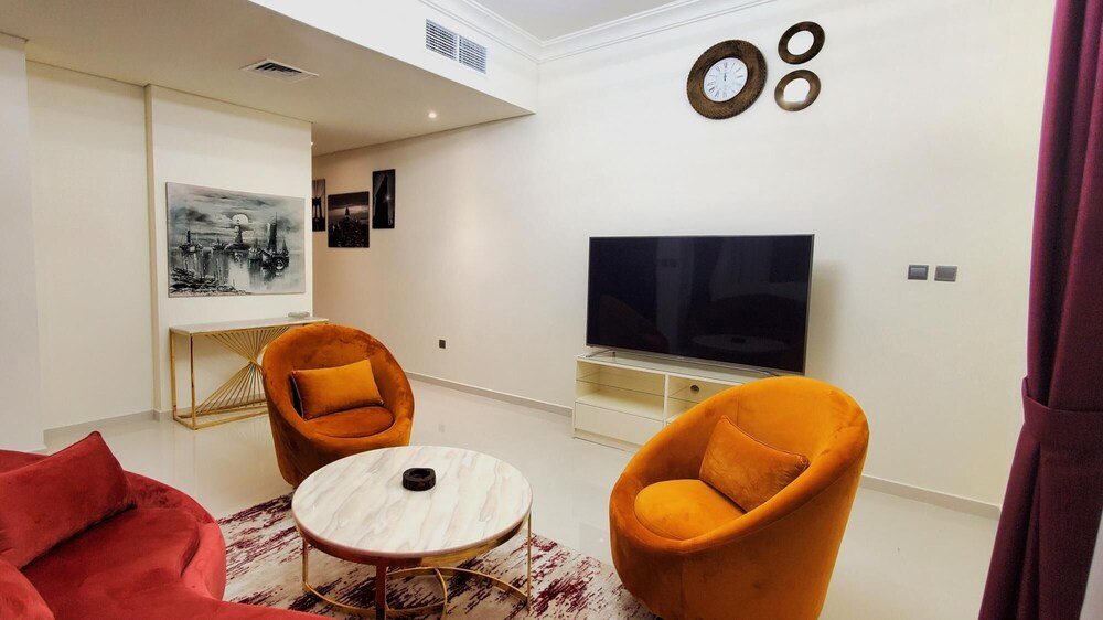Дубай: DH2 450 Classy 3 BHK Villa Zinnia