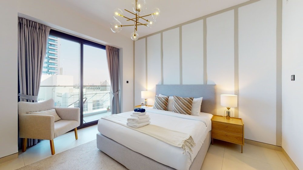 Дубай: Euro Residence 1403