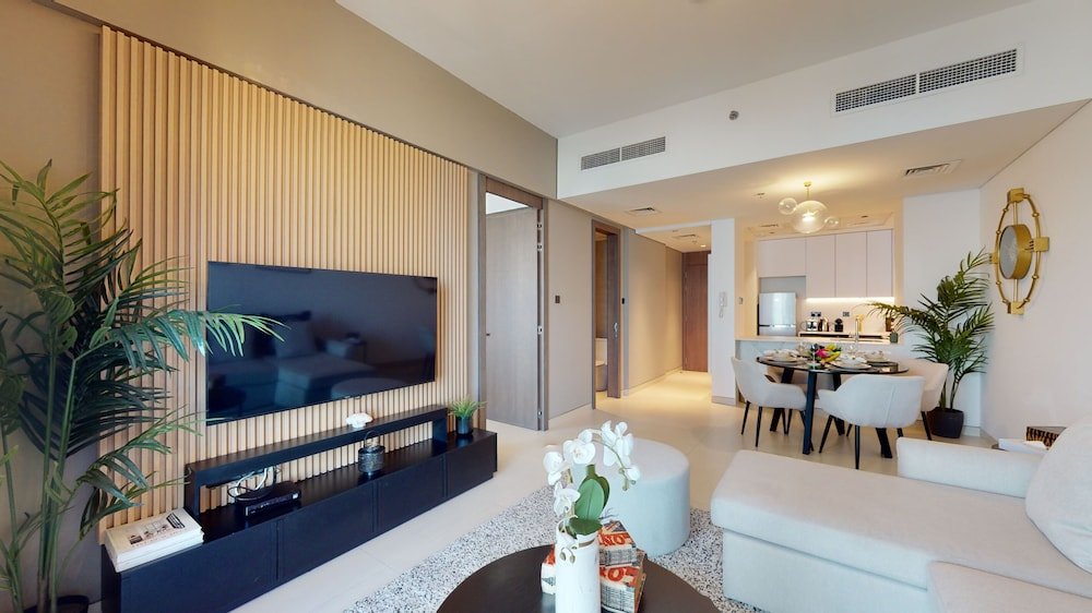 Дубай: Euro Residence 1406