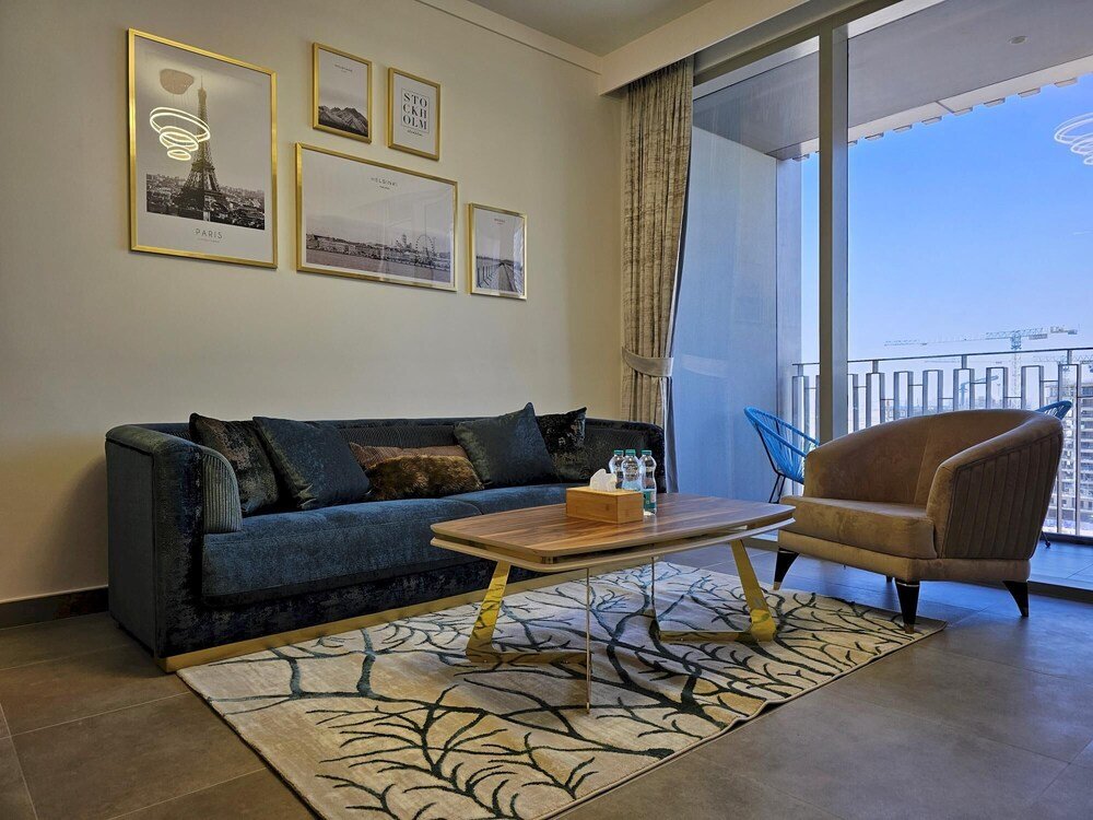 Дубай: Fortune Inn - 2 Br With Amazing View