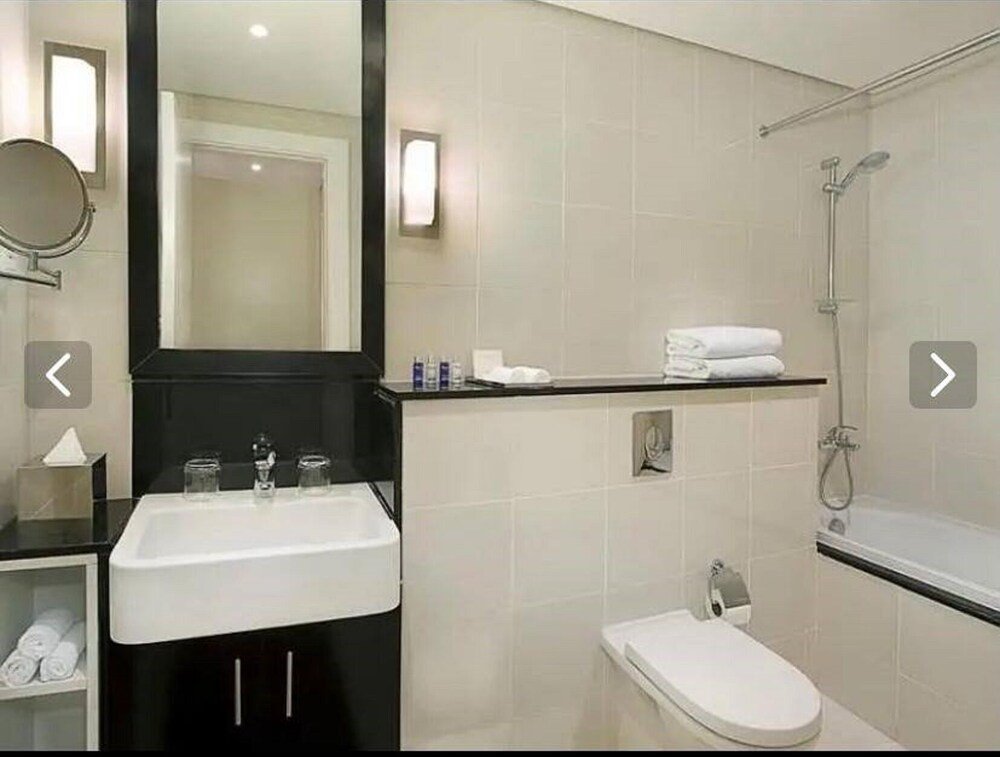 Дубай: Fresh studio in 7 min from Burj Khalifa