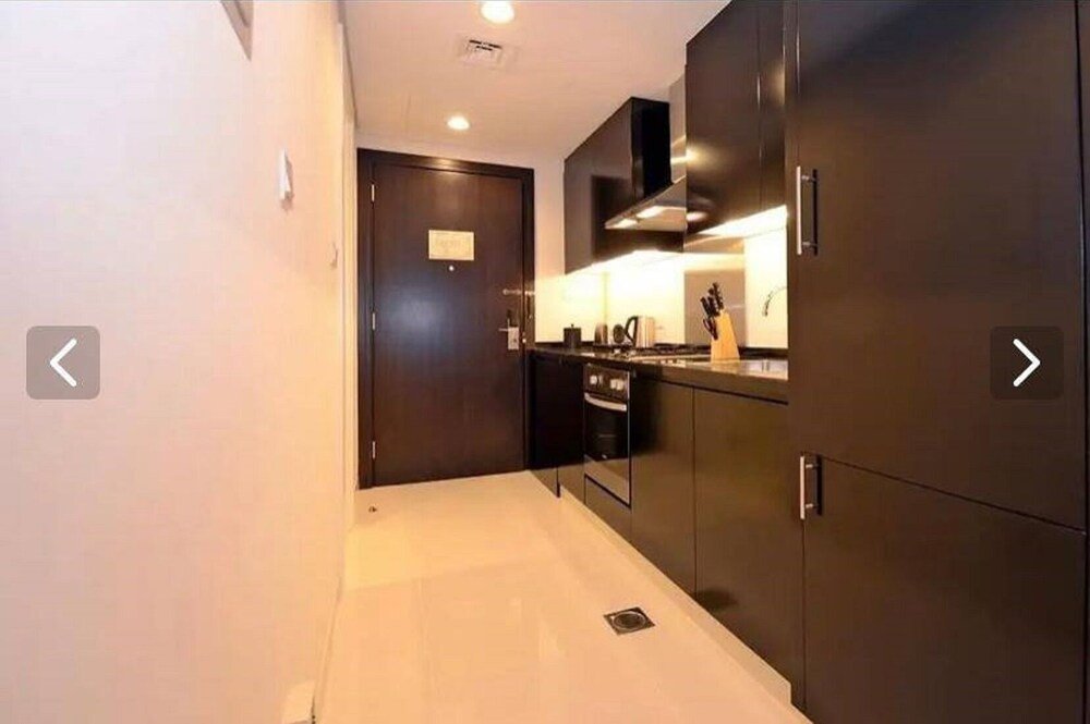 Дубай: Fresh studio in 7 min from Burj Khalifa