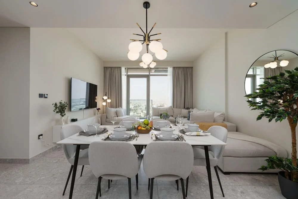 Дубай: Graceful Apt in Prestigious Dubai Hills Close to the Golf Course