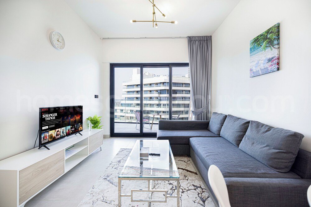 Дубай: Homesgetaway -1BR Brand New in Al Jaddaf
