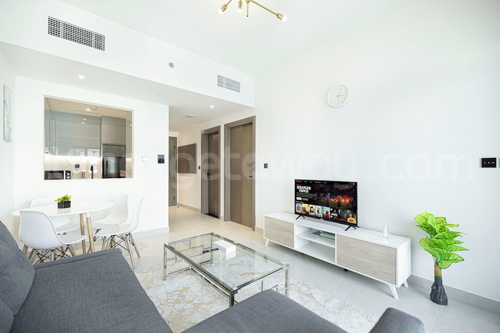 Дубай: Homesgetaway -1BR Brand New in Al Jaddaf