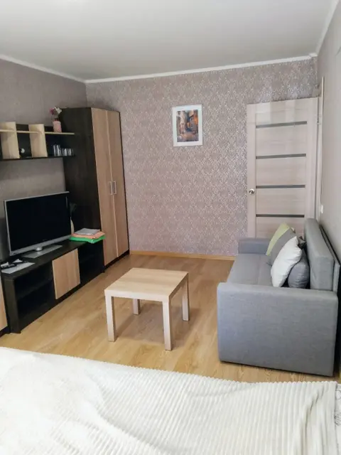 Новомосковск: Квартира в центре Новомосковска