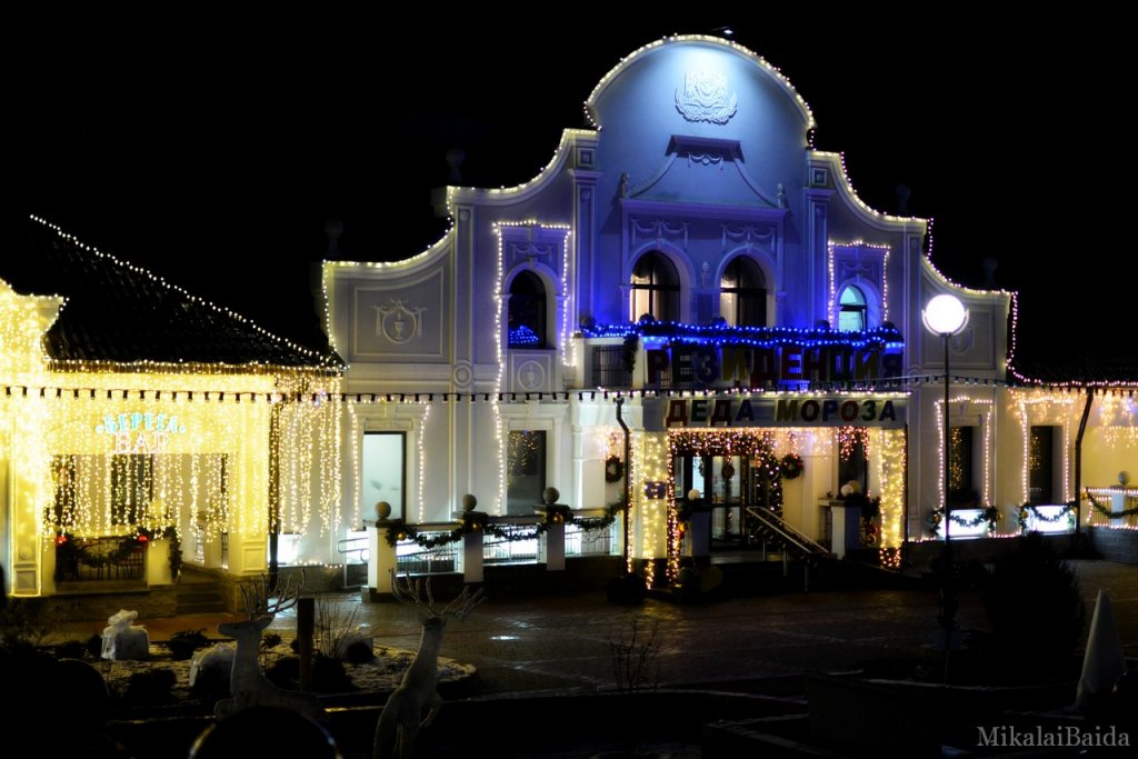 carousel image 4