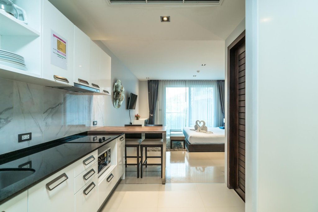 Кату: ET414 - Charming pool view studio, pool and gym in Patong, Patong, Phuket, Thailand