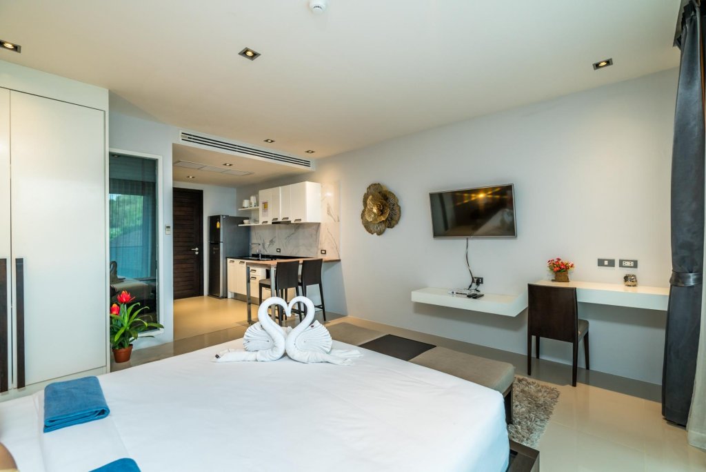 Кату: ET414 - Charming pool view studio, pool and gym in Patong, Patong, Phuket, Thailand