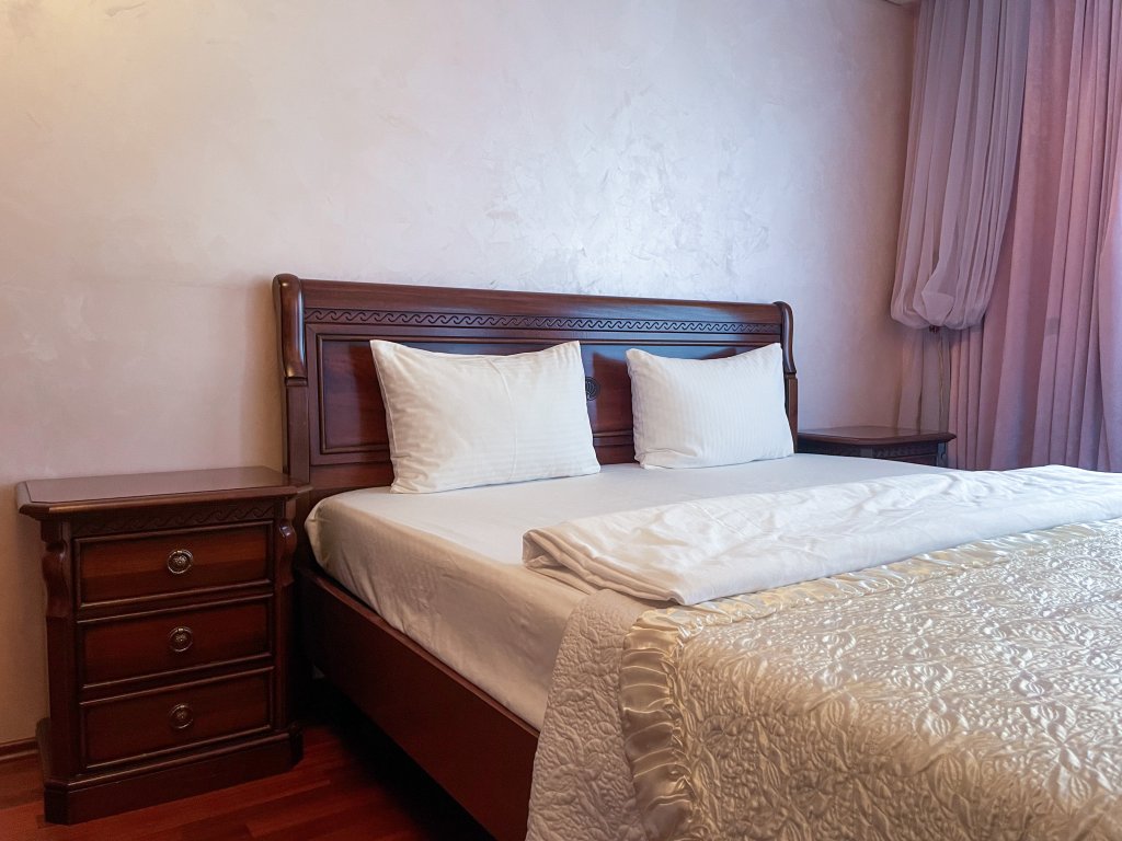 Апартаменты Трехкомнатные Pro.apartment на Огарева в Амалиенау — фото 3