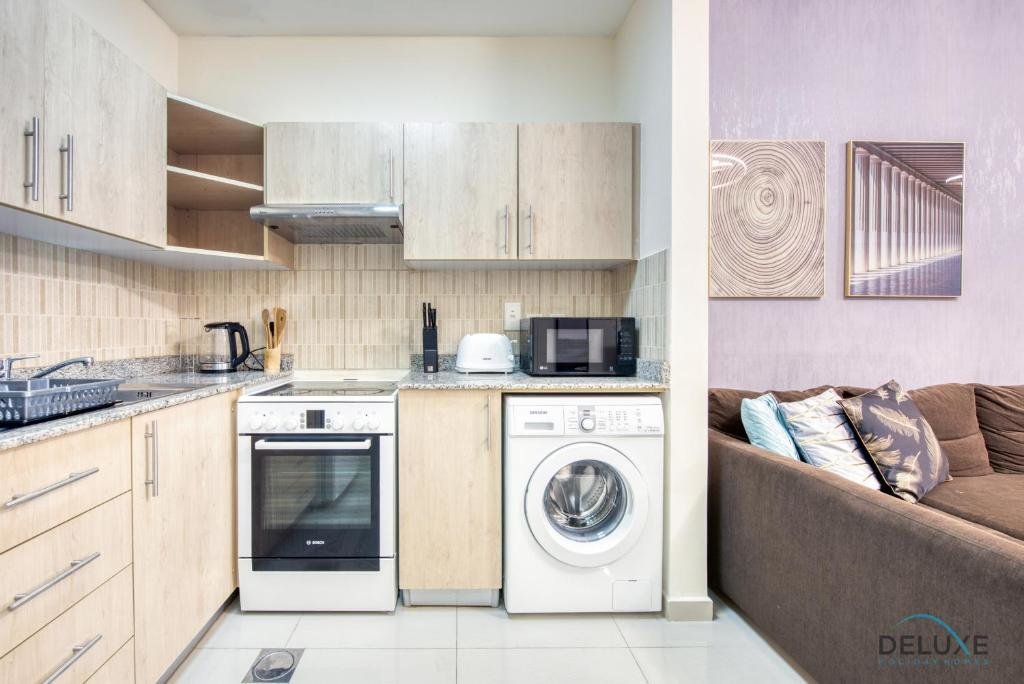 Дубай: Tranquil Studio at Madison Astor Dubailand by Deluxe Holiday Homes