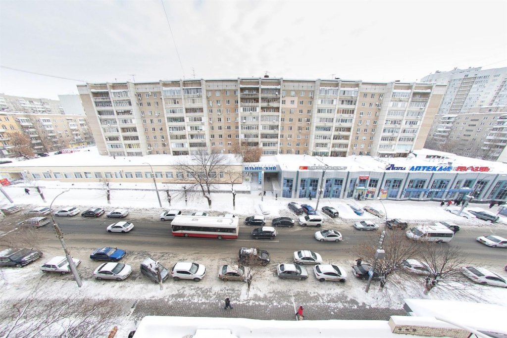 Саратов: Огни Саратова на улице Чапаева