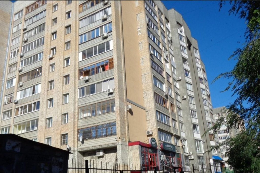 Саратов: Огни Саратова на улице имени Н.В. Гоголя