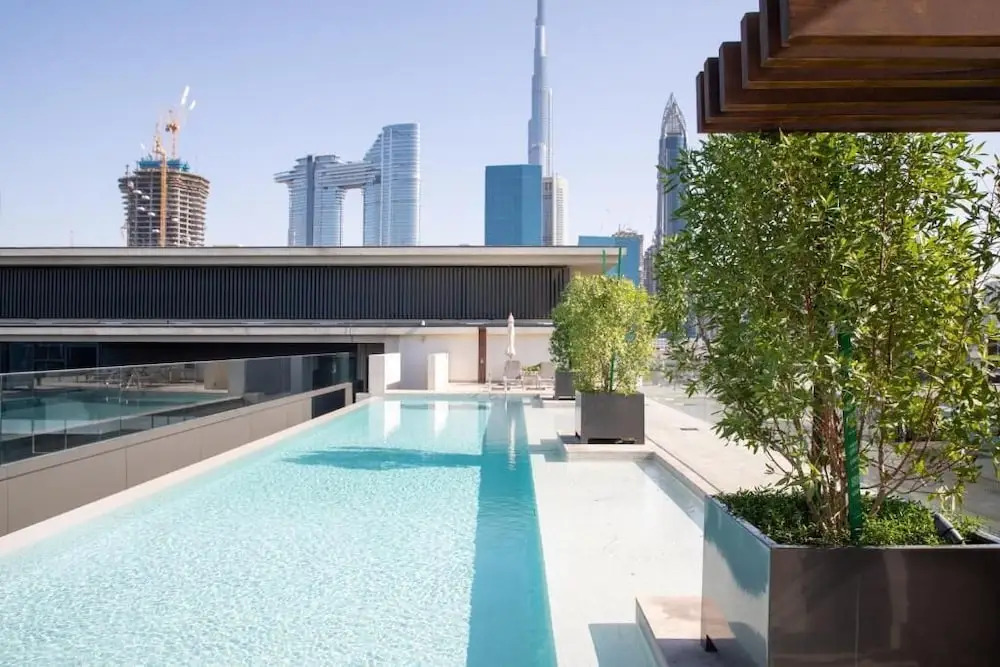 Дубай: Aya - Impeccable 1BR Apartment with Balcony in City Walk