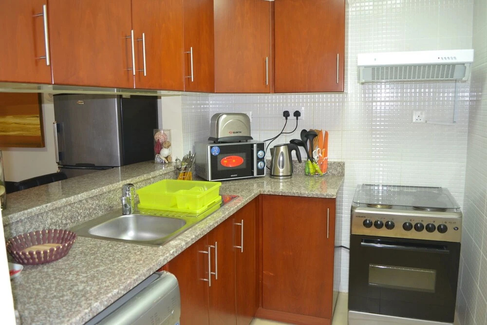 Дубай: Lake View Brand New Studio in X1 Tower JLT - LND