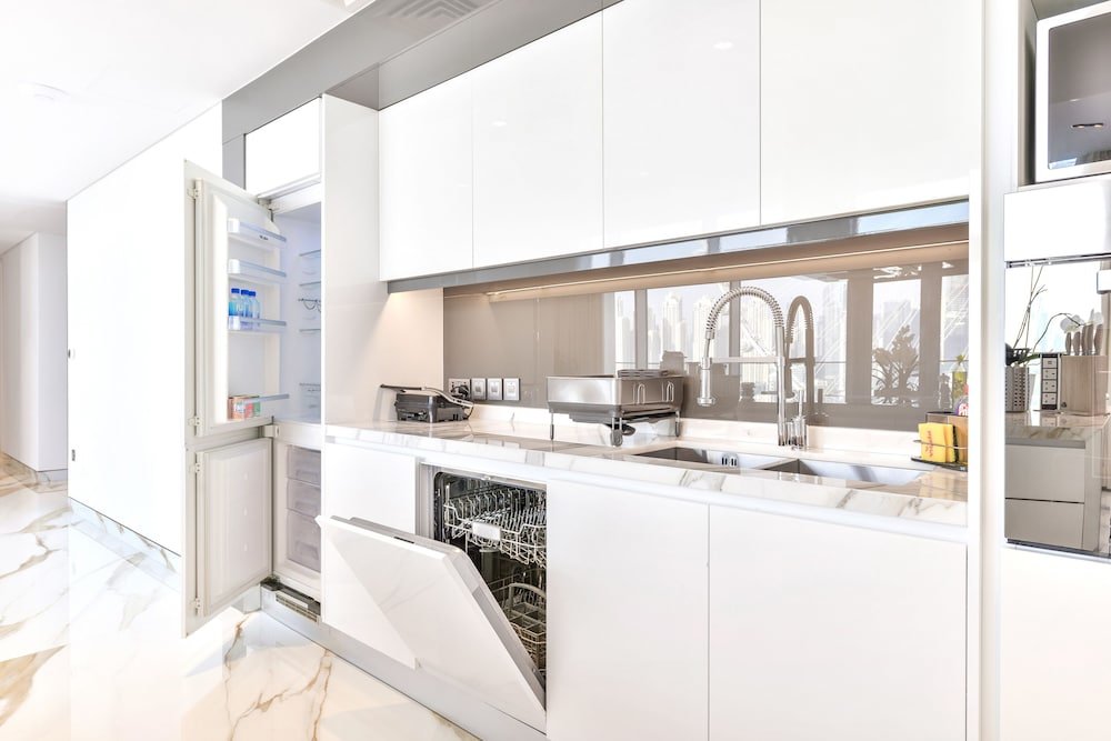 Дубай: Lavish & Equipped 2 BR Facing Ain Dubai