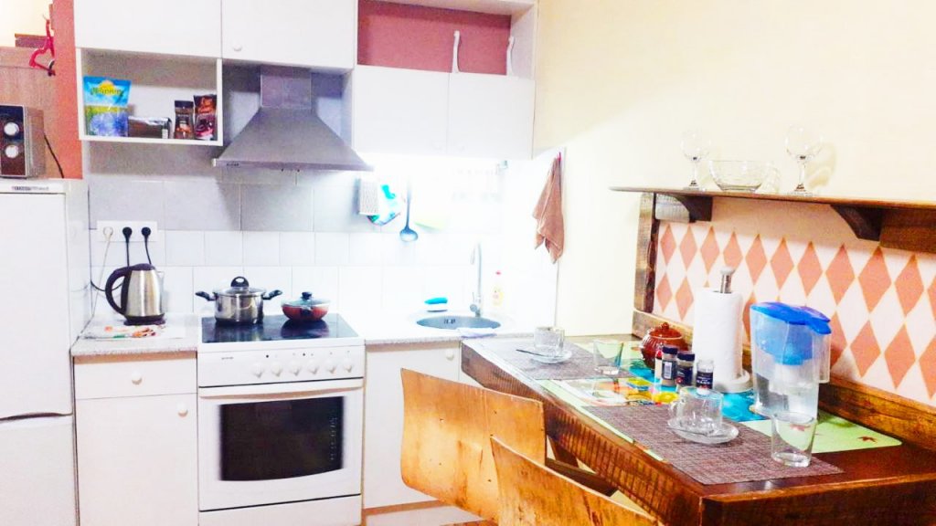 Квартира Live-In-Comfort на Творчества 1к1 — фото 1