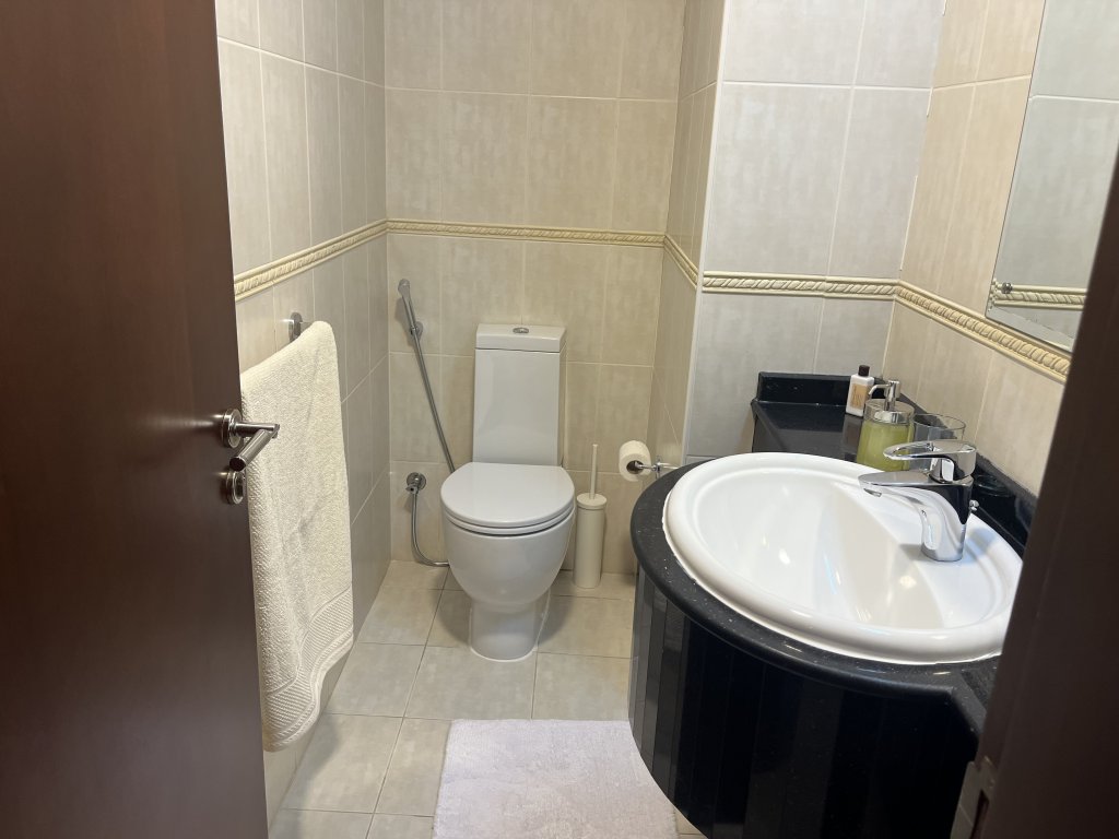 Дубай: Apartments Contemporary Fully Furnished in Dubai Marina