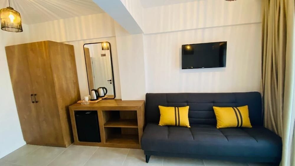 Акьяка: Otel Arin