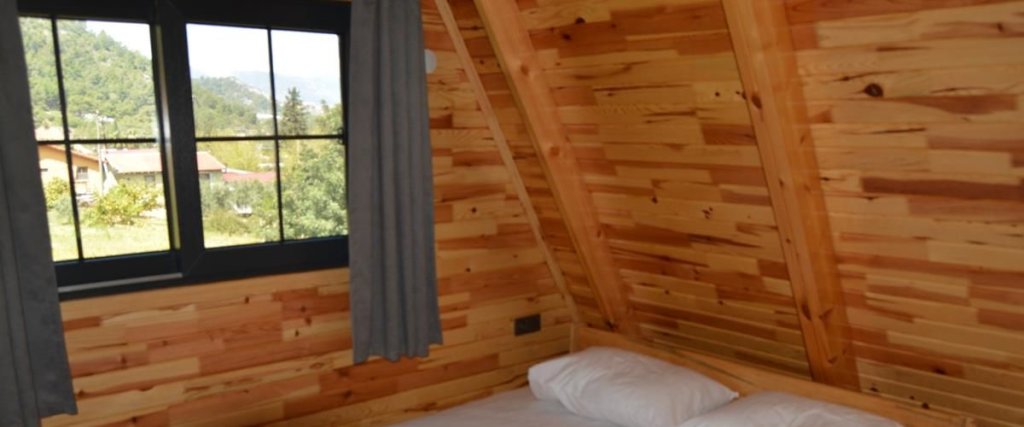Адрасан: Lalin Suit Apart