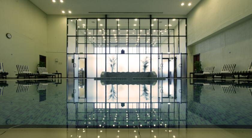 Аджман: Ramada Hotel & Suites Ajman