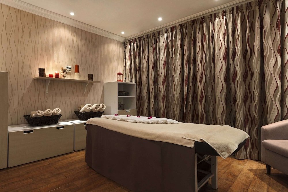 Аджман: Ramada Hotel & Suites Ajman