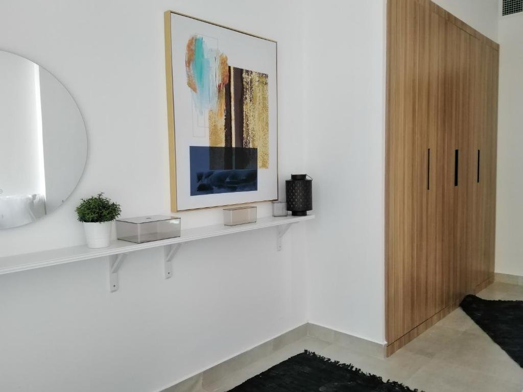 Дубай: JVC Elegant and Cozy 1 Bedroom Apartment