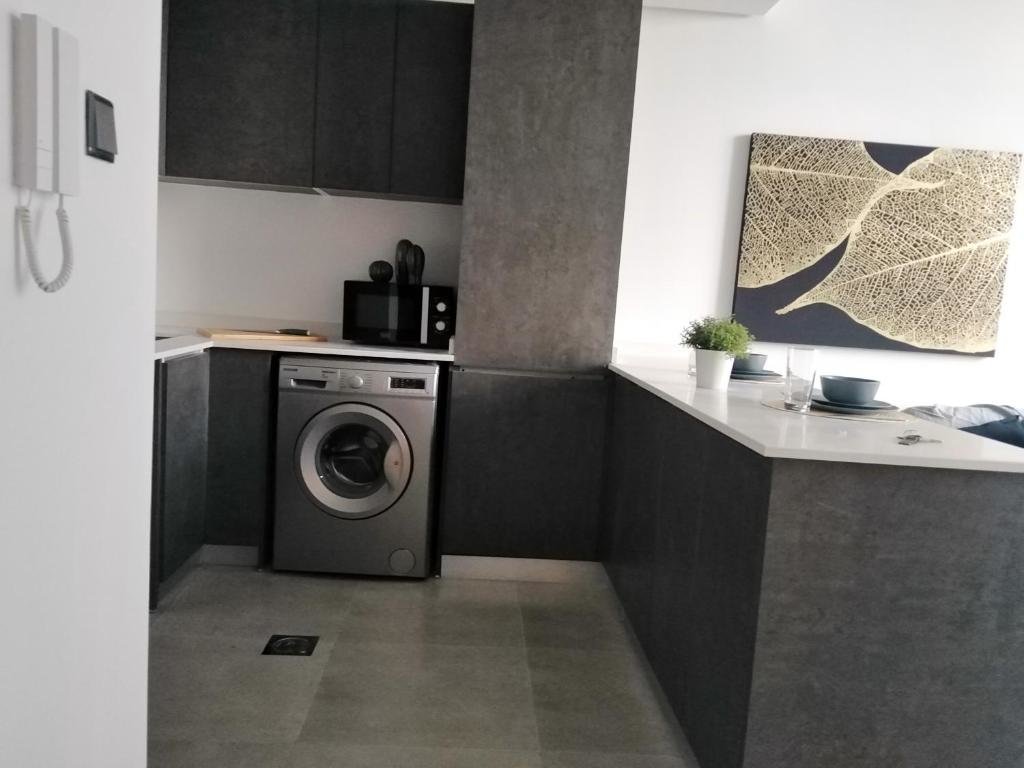 Дубай: JVC Elegant and Cozy 1 Bedroom Apartment