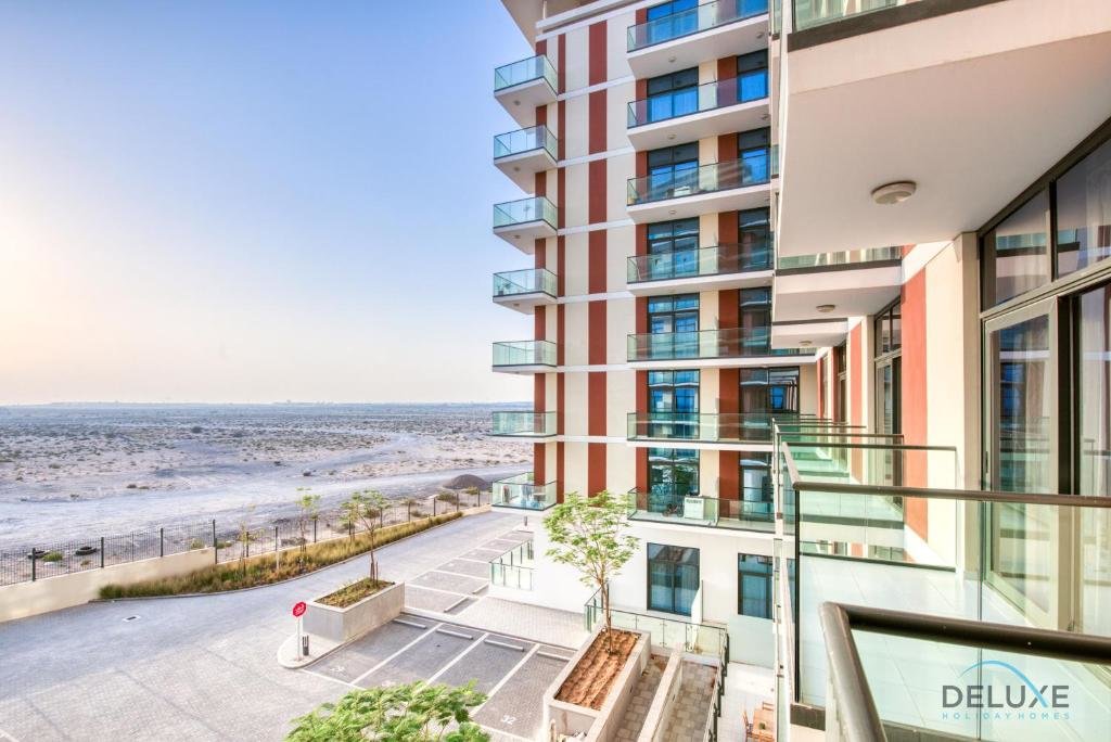 Дубай: Cordial 1BR at Celestia B Dubai South by Deluxe Holiday Homes