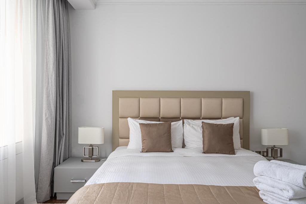 Дубай: HiGuests - Luxurious 1BR in Palms with Private Beach Access