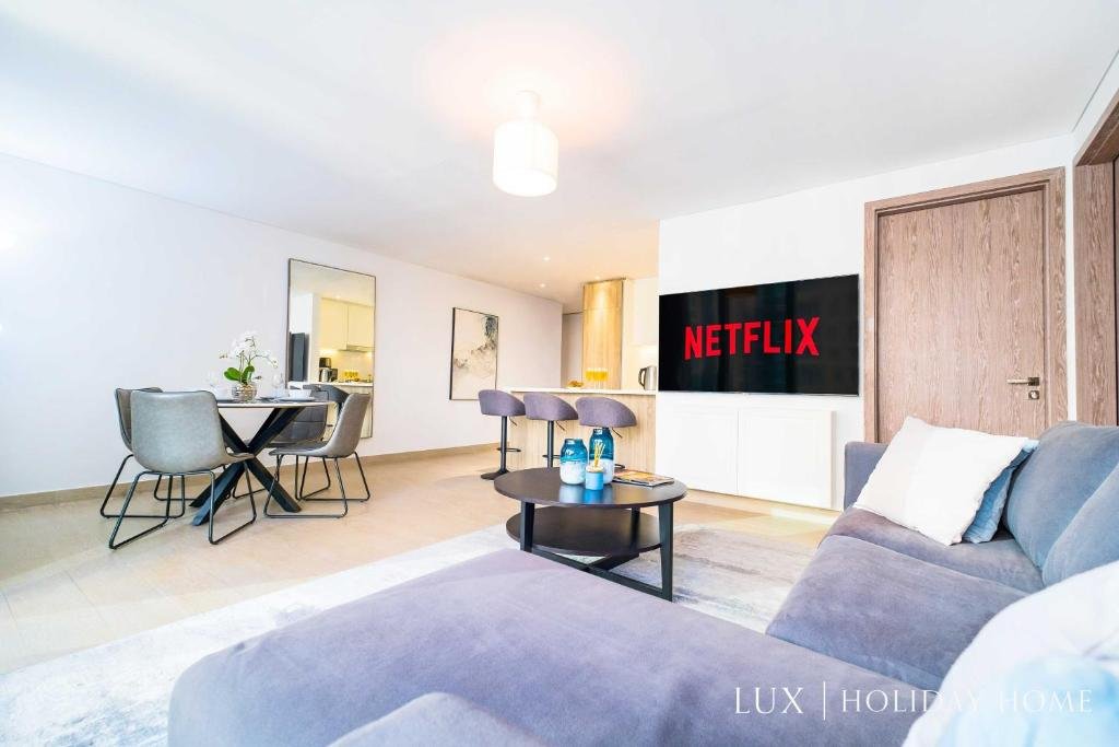 Дубай: LUX Contemporary Suite with Full Marina View 6