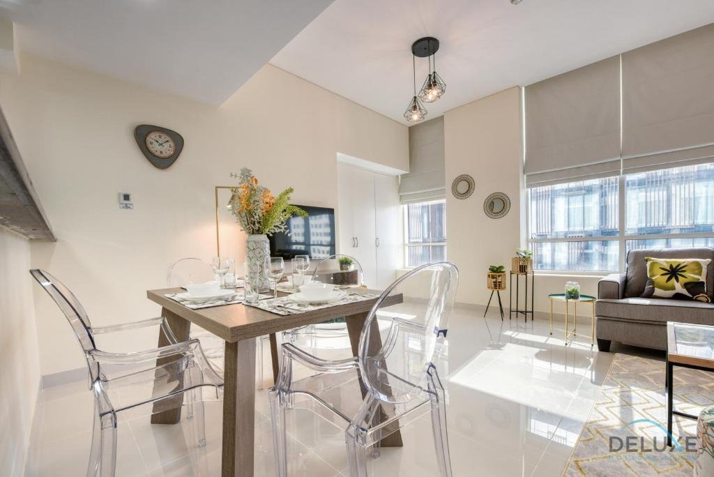 Дубай: Fresh 2BR Apartment at Park Central Business Bay by Deluxe Holiday Homes
